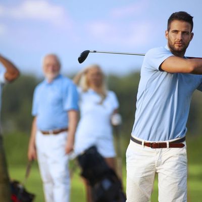 Mua quần áo golf ở đâu uy tín, chất lượng và giá tốt?