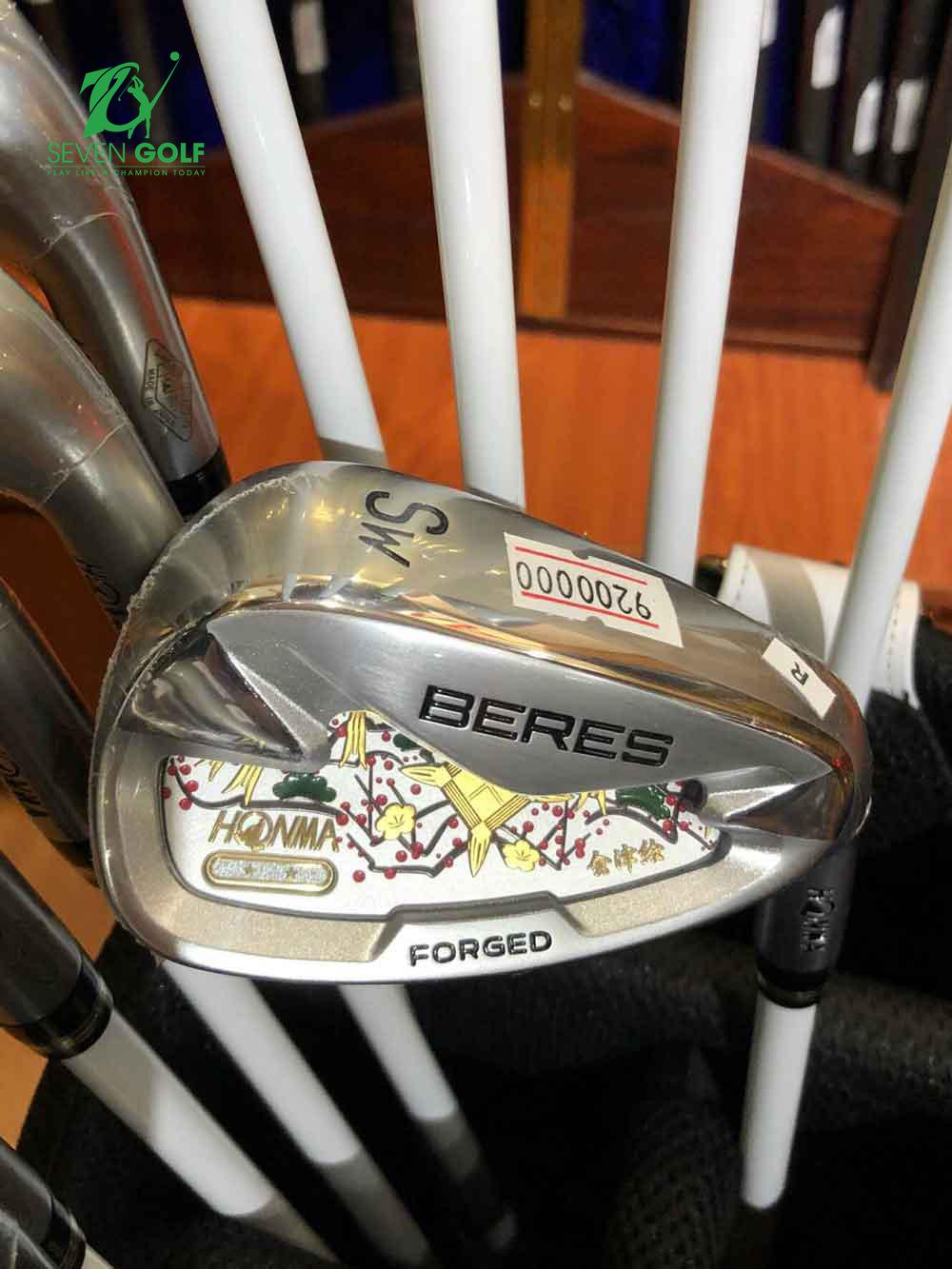 Bộ gậy đánh golf cho nam giới: các lựa chọn và đặc điểm nổi bật